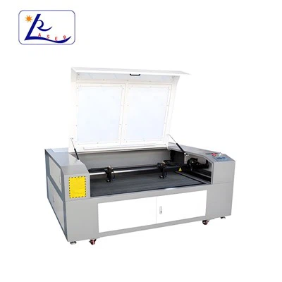 Машина за лазерно рязане с двойна глава CO2